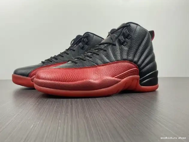 Retro 12 Game 130690 002 Flu Jordan (2016) 0429